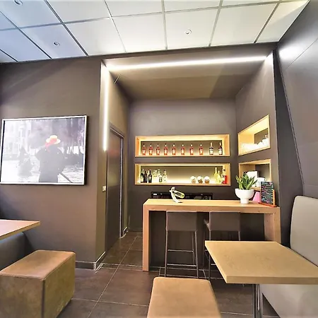Aaron Hotel Mestre